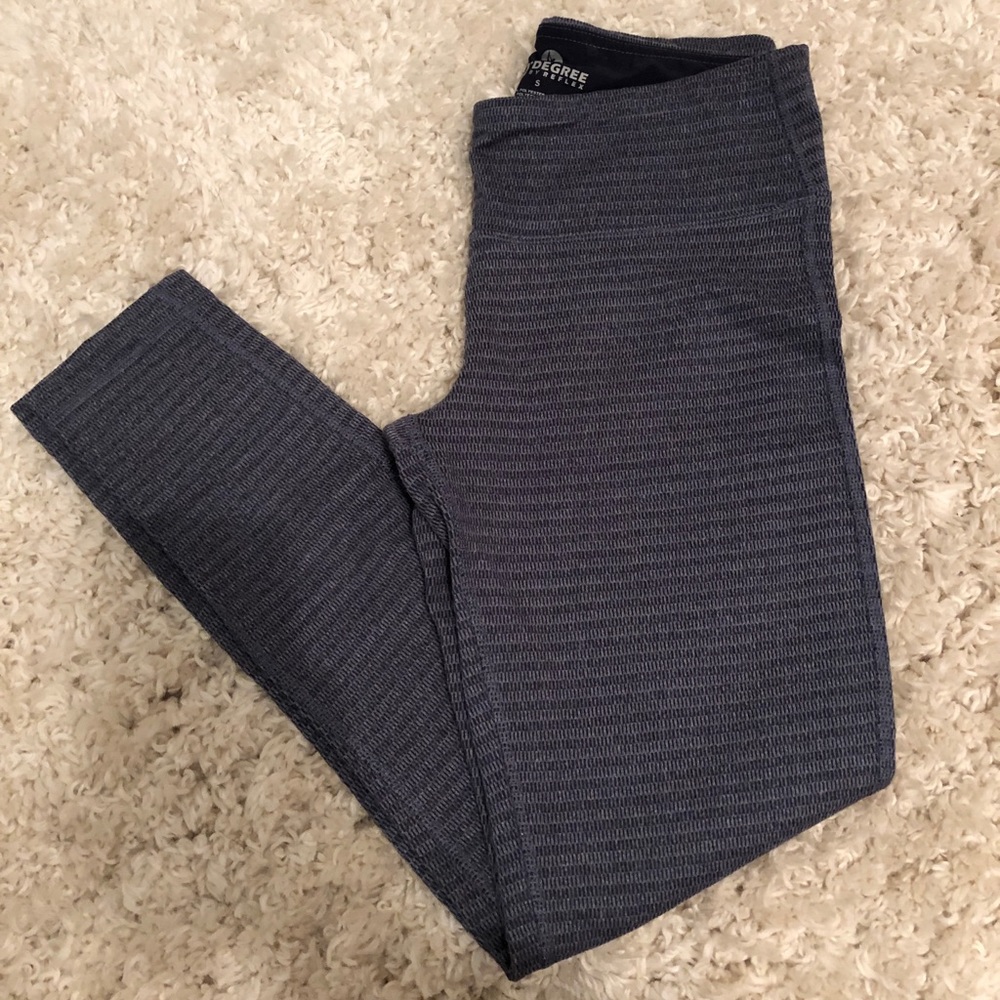 Blue leggings